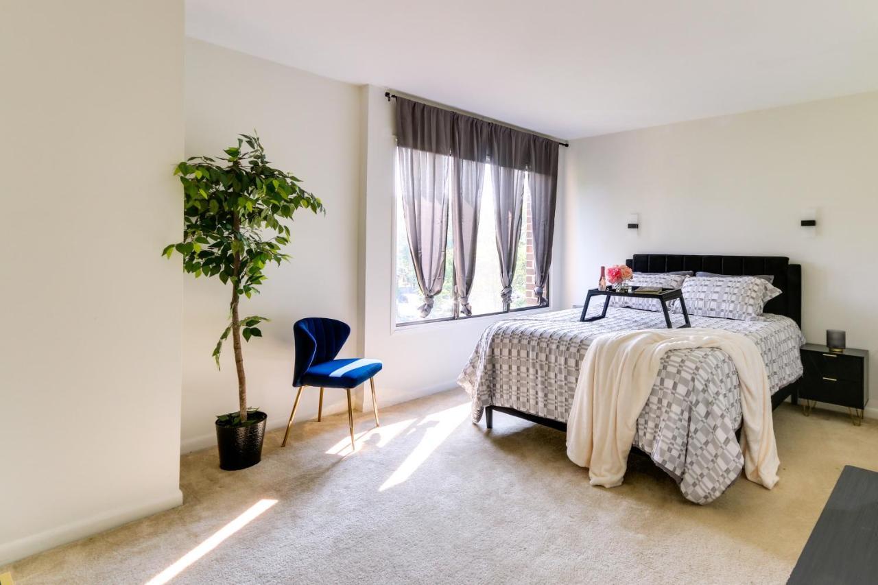 Cozy Laurel Condo With Pool Access About 20 Mi To Dc! Exteriör bild